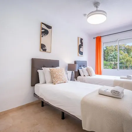 Vb Arcos De La Perla - 3 Habs * Benalmádena